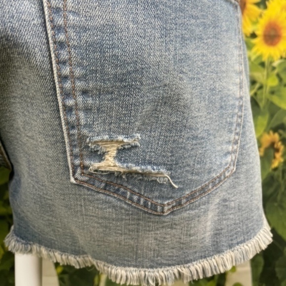 BCBG Blue Distressed Denim Shorts 27 - Picture 11 of 16